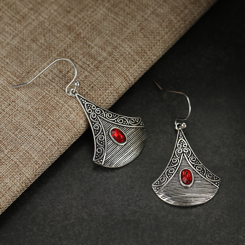 Bohemian Vintage Fan-shaped Texture Line Pendant Earrings
